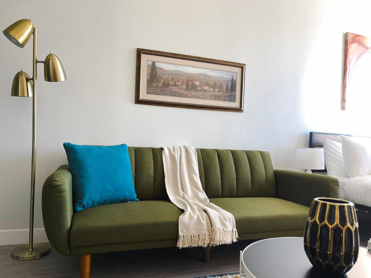 Sleepover Studio Apartments 디모인 외부 사진