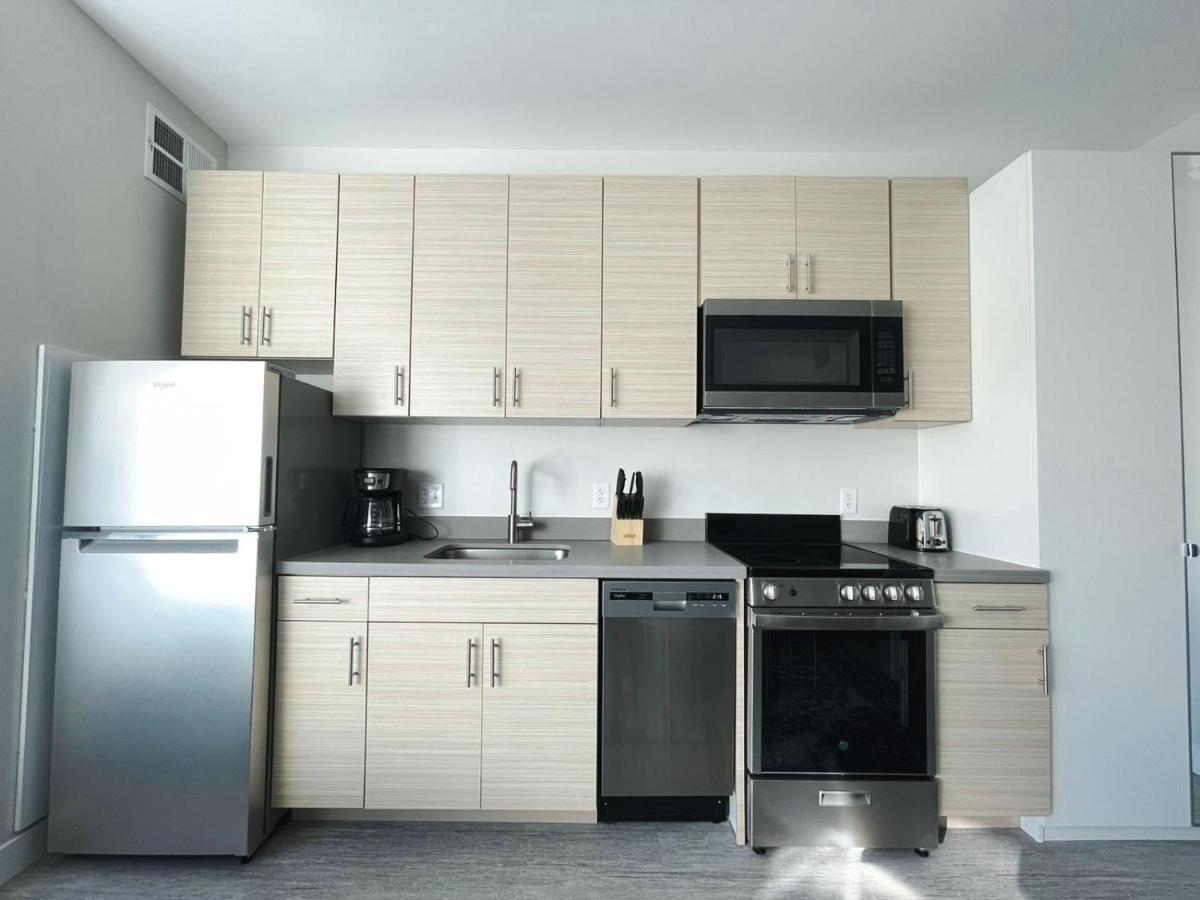 Sleepover Studio Apartments 디모인 외부 사진